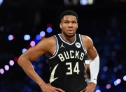 雄鹿惊艳全场，勇士助攻爆棚，威金斯逆转取胜！